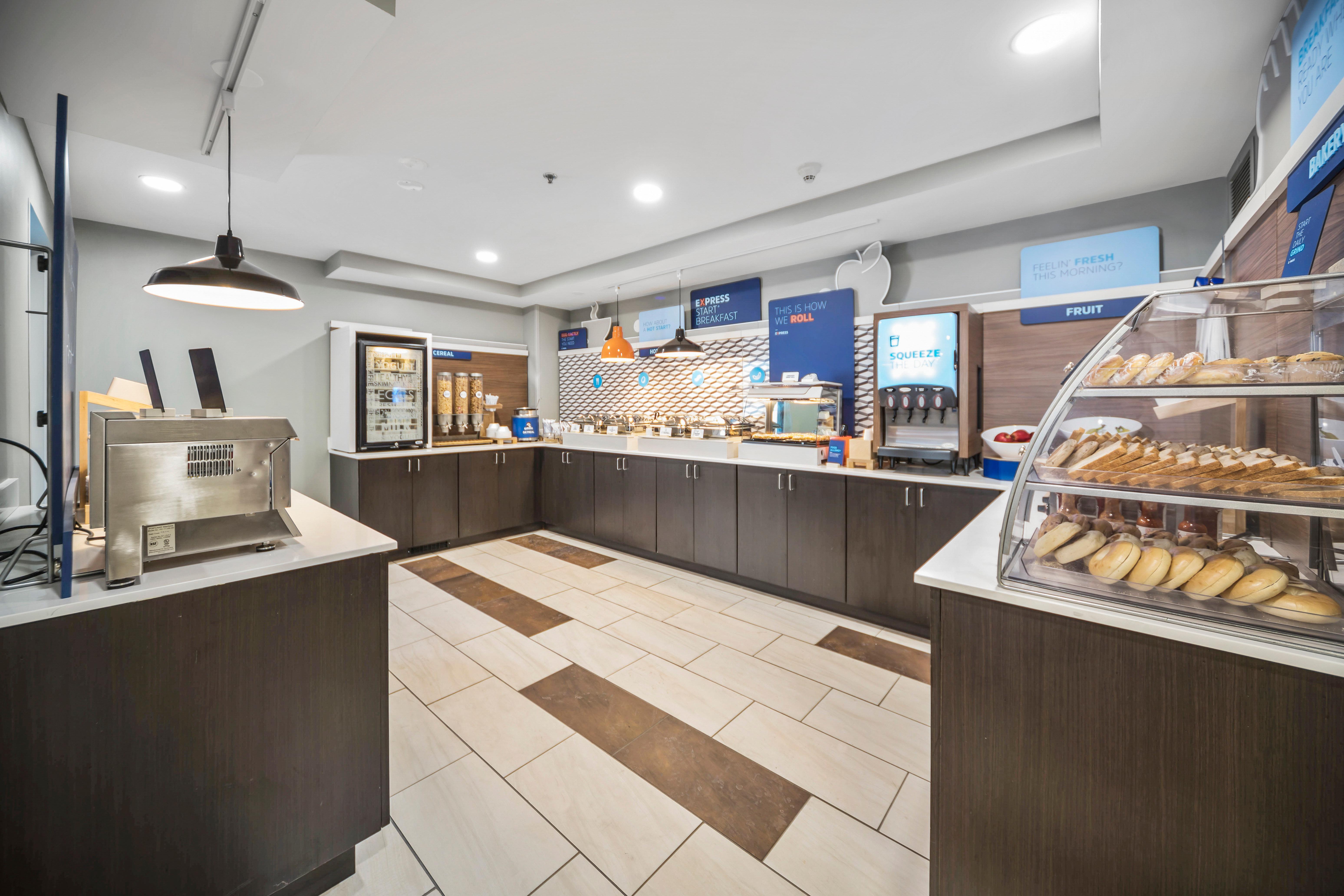Holiday Inn Express Chicago Northwest-Vernon Hills By Ihg Exterior foto