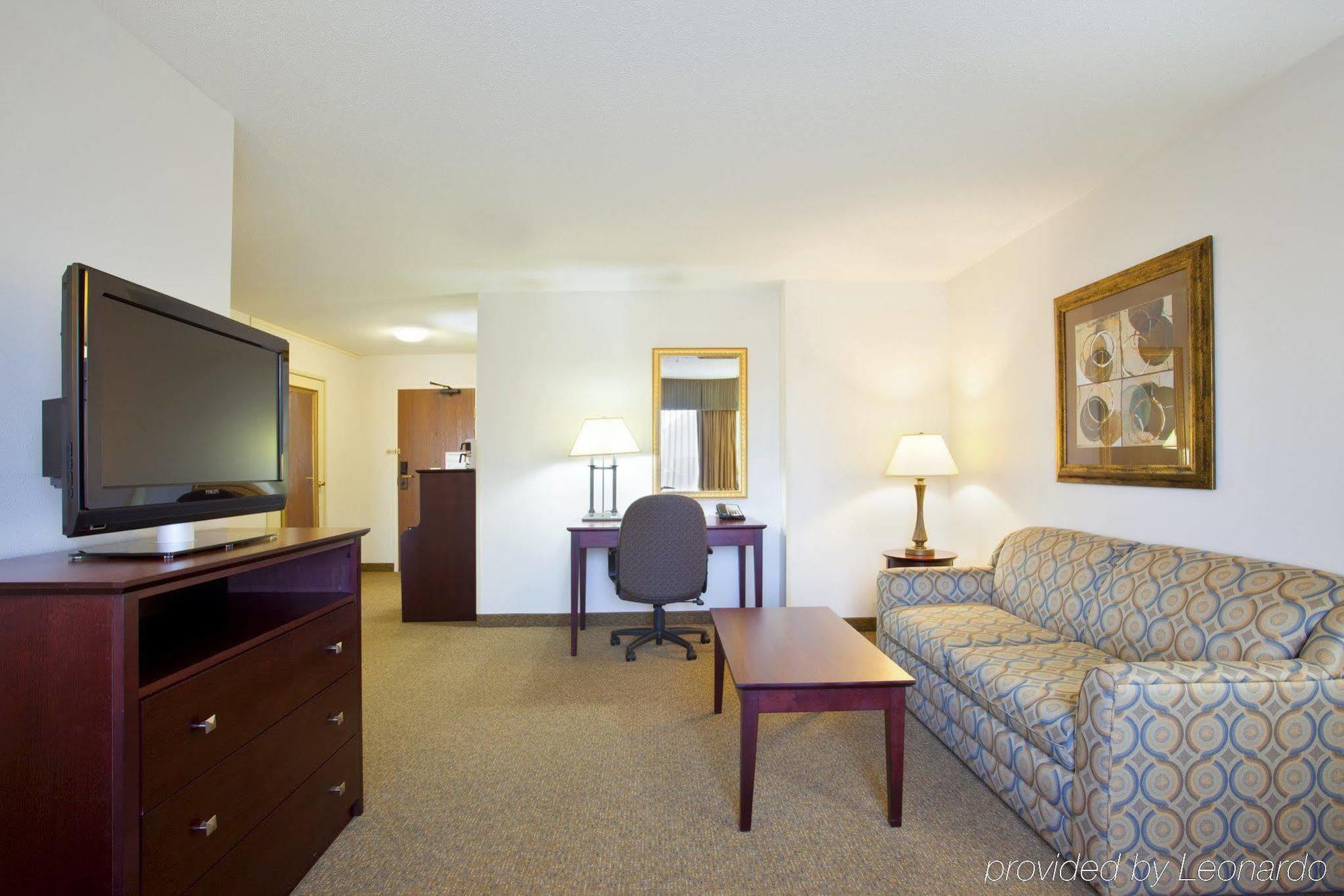 Holiday Inn Express Chicago Northwest-Vernon Hills By Ihg Quarto foto